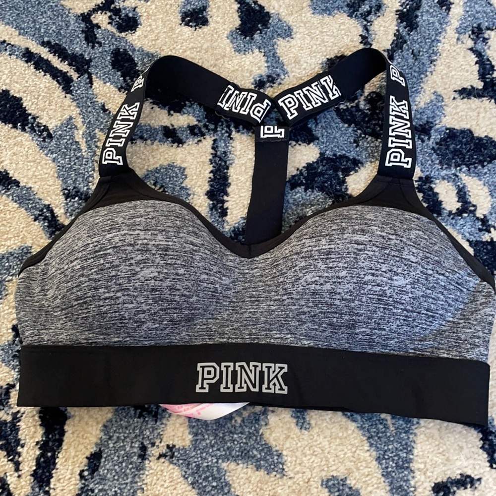 Full coverage Victoria’s Secret sport bra